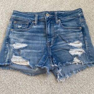 American Eagle NE(X)T LEVEL STRETCH X. Hi-Rise Shortie. Size 2